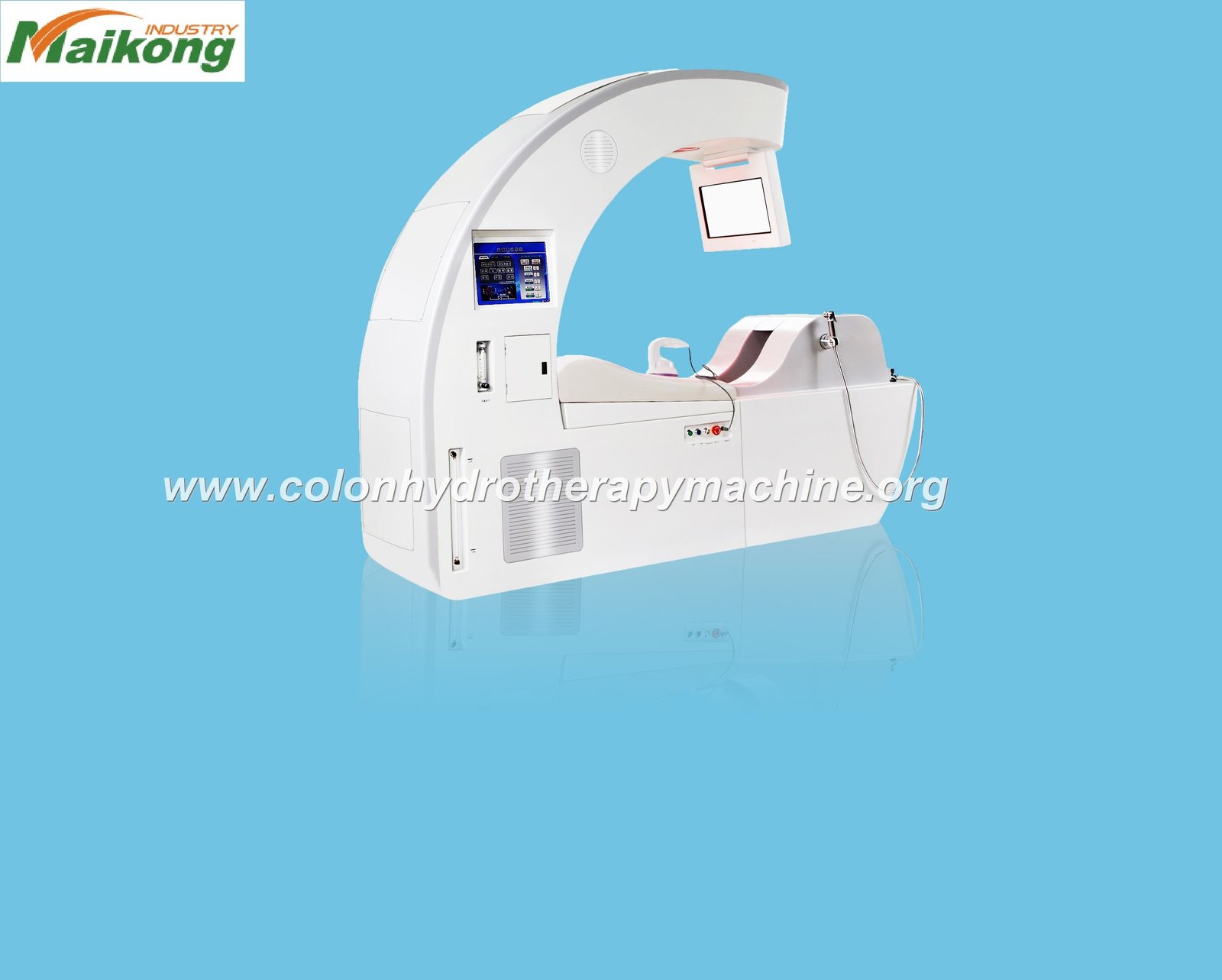 Clínica de hidroterapia de colon en Cuernavaca Morelos mostrando equipo MAIKONG en uso